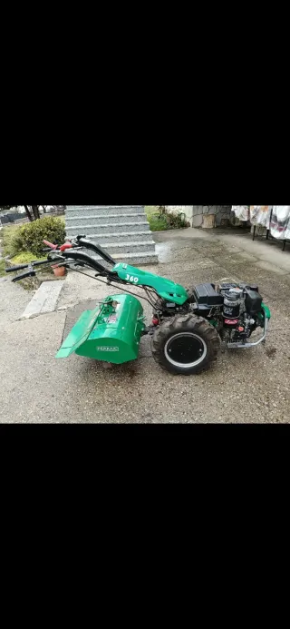 Motocultor Ferrari 360 sin usar