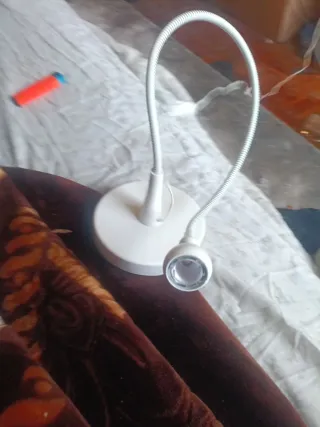 Lámpara de cuello de cisne flexible