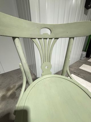 Silla estilo Thonet antigua verde