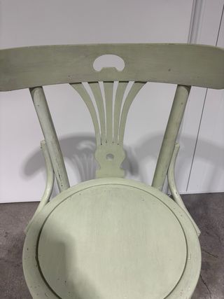 Silla estilo Thonet antigua verde