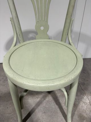 Silla estilo Thonet antigua verde