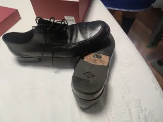 Zapatos de vestir Barrats negros talla 42