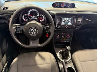 Volkswagen Beetle 2013