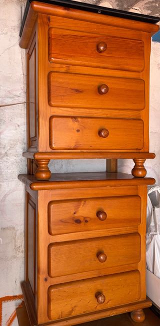 Mesitas de noche de madera