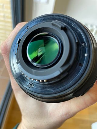 Nikon D7000 Kit Objetivo VR 18-105