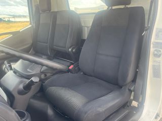 NISSAN NT400 35.131  CAJA VOLQUETE ACERO CORTO