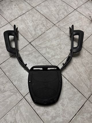 Portabaul givi Scooter piaggio x10