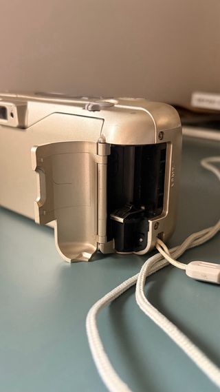 Nikon Lite Touch Zoom 70W AF Analógica