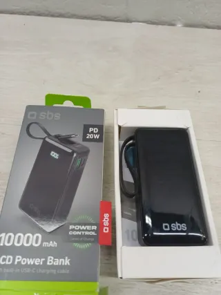 SBS Powerbank 10000mAh LCD Carga Rápida