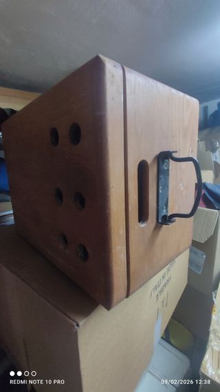 Transportín y posadero Aves pequeñas,,en Cáceres.