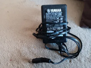 Yamaha PSR-F52 Teclado