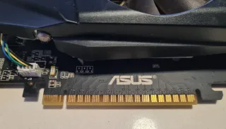 Tarjeta Gráfica ASUS GTX550Ti