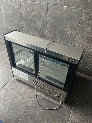 Vitrina expositora refrigerada