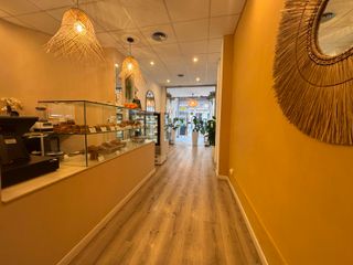 R-7939674 Traspaso Pastelería en zona de Nou Barri