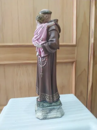 Figura religiosa San Antonio