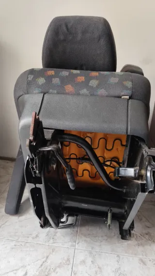 Asientos traseros furgoneta.