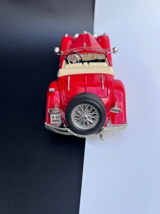 Mercedes Benz 500K Roadster Burago 1/18