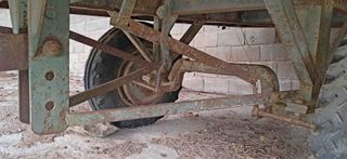 Remolque volquete 1 eje 4.000 Kilos.
