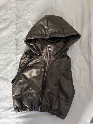 Chaleco acolchado con capucha M/S