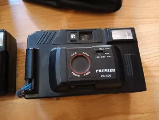 Dos cámaras de fotos premixr.+  pentax