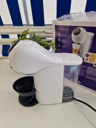 Cafetera Nescafé Dolce Gusto Blanca