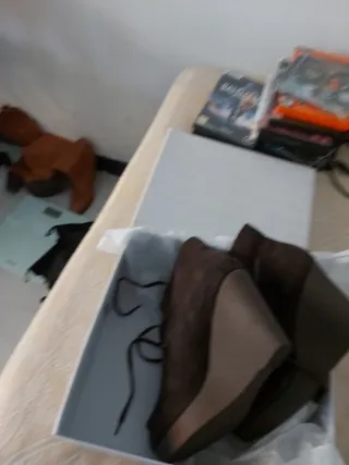 Botas de ante marrones