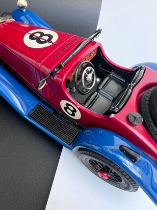 Mercedes Benz SSK 1/18 Burago