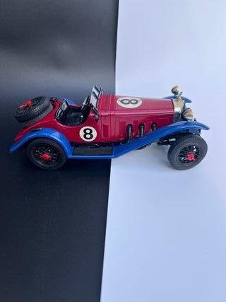 Mercedes Benz SSK 1/18 Burago
