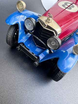 Mercedes Benz SSK 1/18 Burago