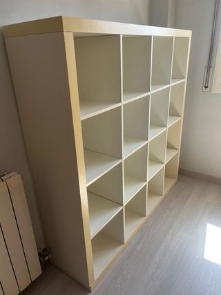 Estantería modular blanca