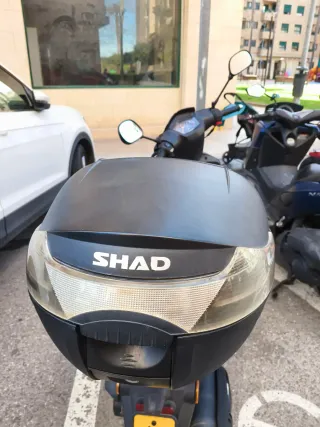 Peugeot Kisbee 50 4t Negra