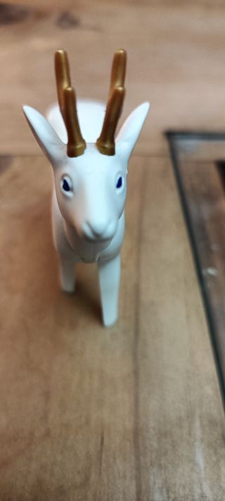 Figura Ciervo Blanco Playmobil Dorado