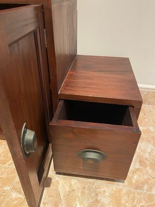 Mueble esquinero madera maciza