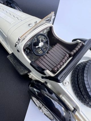 Mercedes Benz 500K Roadster Burago 1/18