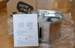 Fuente de agua acero inoxidable para gatos