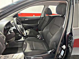 Hyundai i30 1.6 CRDi VGT 90 Comfort