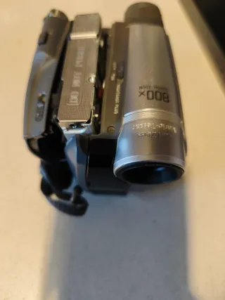 Videocámara Sony DCR-HC27E (Piezas/Reparación)