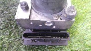 Toyota 1685201 centralita abs corolla verso (r1) *