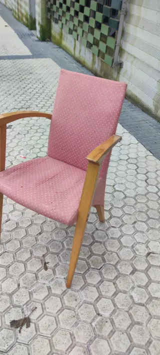 Silla vintage tela y madera