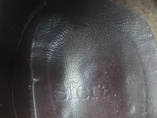 BOTAS BORDADAS DE SFERA