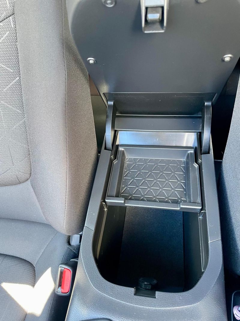 Toyota RAV4 2022, foto 37