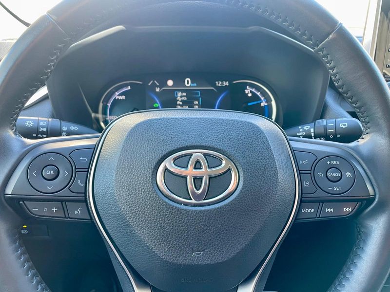 Toyota RAV4 2022, foto 14