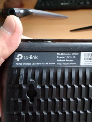 Router TP-Link MR200 4G