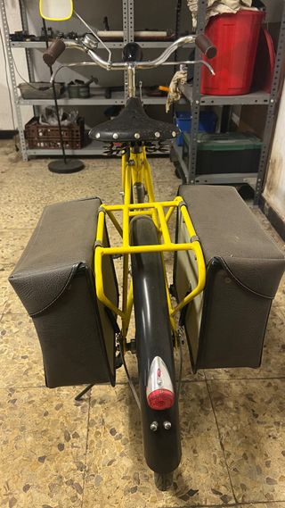 Bicicleta Amarilla