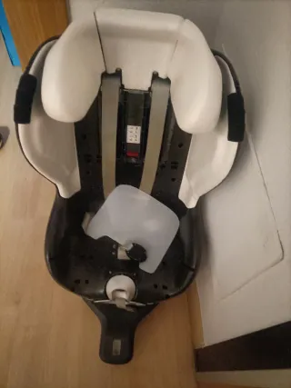 Silla de auto para bebé