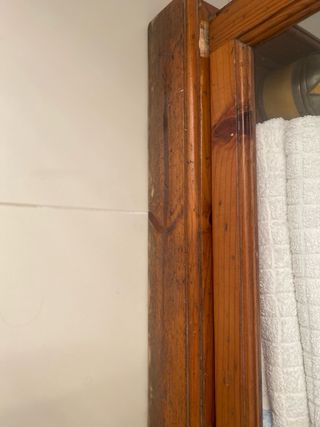 VITRINA MADERA MACIZA