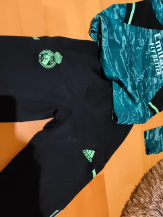 Chándal Real Madrid Adidas Verde y Negro