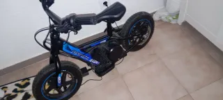 Bicicleta eléctrica infantil 12/14 pulgadas