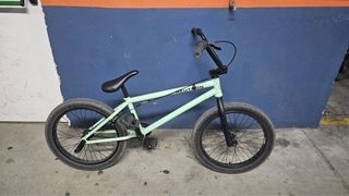 Bicicleta BMX Flybikes NEUTRON