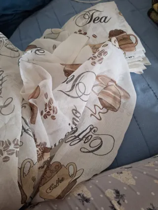 Cortinas con diseño de café y té